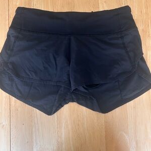 Lululemon Athletica Speed Up 2.5” Black Athletic Shorts